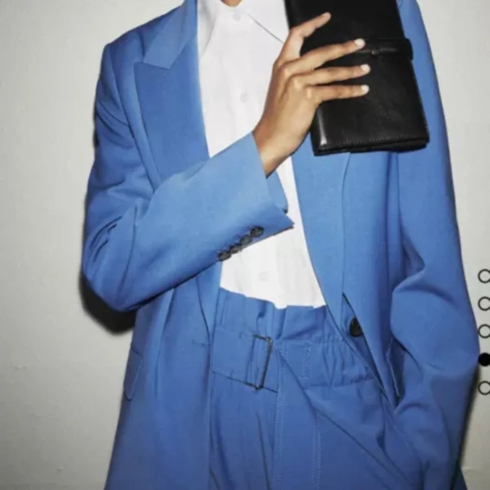 - New With Tags Zara linen pants suit set. Size L/XL - Picture 3 of 4